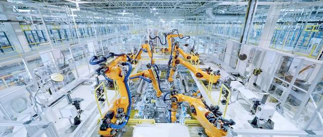 湖北加快推進(jìn)新型工業(yè)化 打造制造強(qiáng)國(guó)高地！