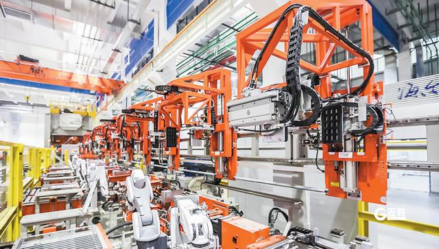 海爾：青島“燈塔工廠”探路工業(yè)未來