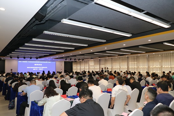 開目軟件受邀參加湖北省工業(yè)軟件供需對(duì)接會(huì)，并榮獲關(guān)鍵軟件獨(dú)立研發(fā)企業(yè)認(rèn)定